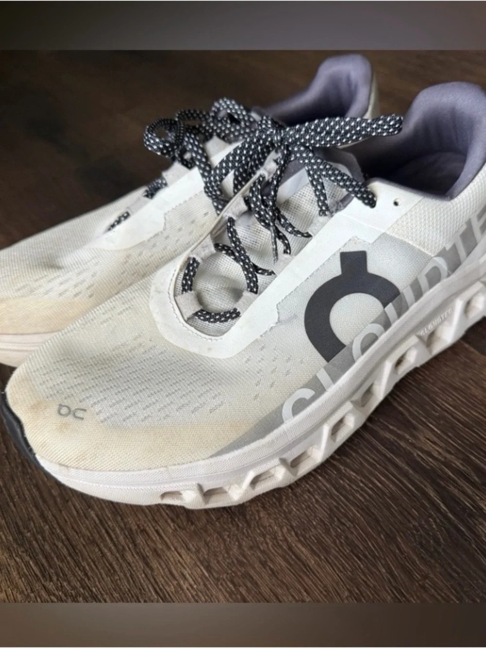 On Running Kids CloudTec White & Light Gray Sneakers